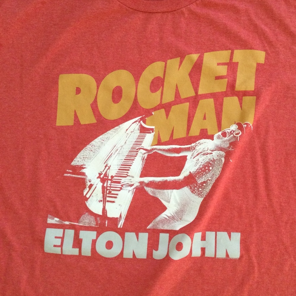 Elton John- Graphic Band Tee. Size XL